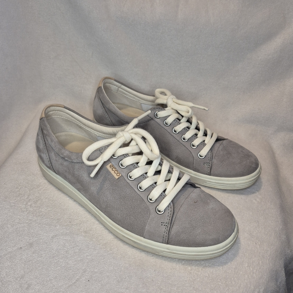Ecco Soft 7 Leather Sneaker SIZE 39 Grey Leather